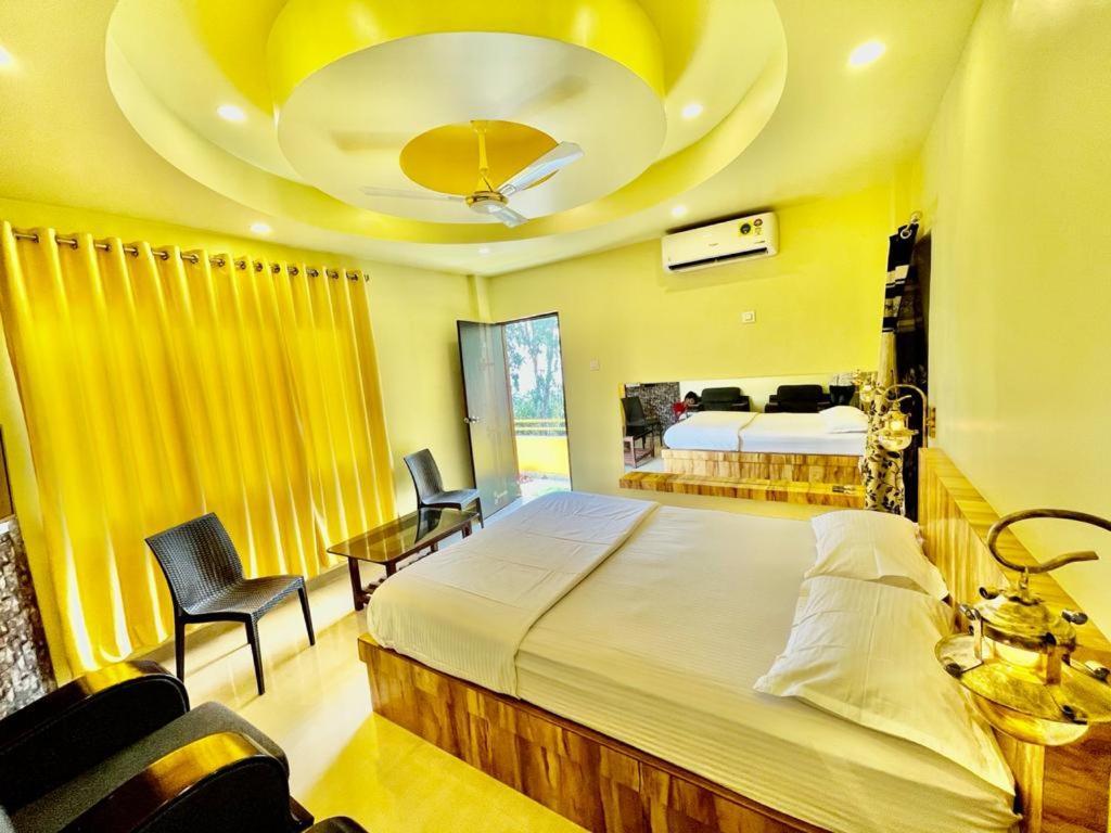 Hotel Saptarang Residency Panhāla Esterno foto