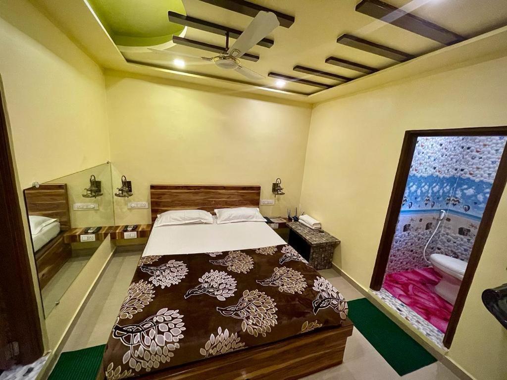 Hotel Saptarang Residency Panhāla Esterno foto